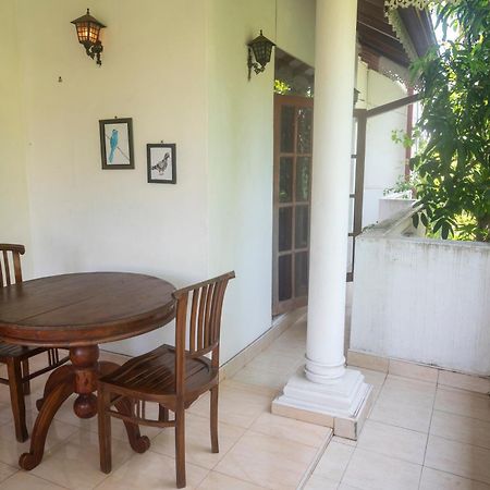 The Tourist Balcony Apartment เนกอมโบ ภายนอก รูปภาพ